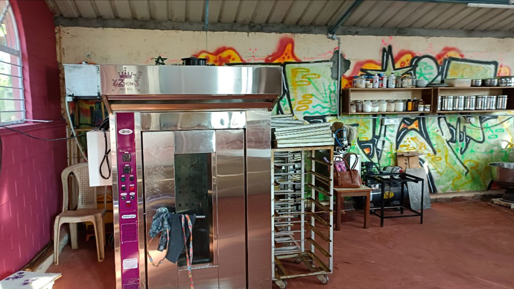 Roterande ugn